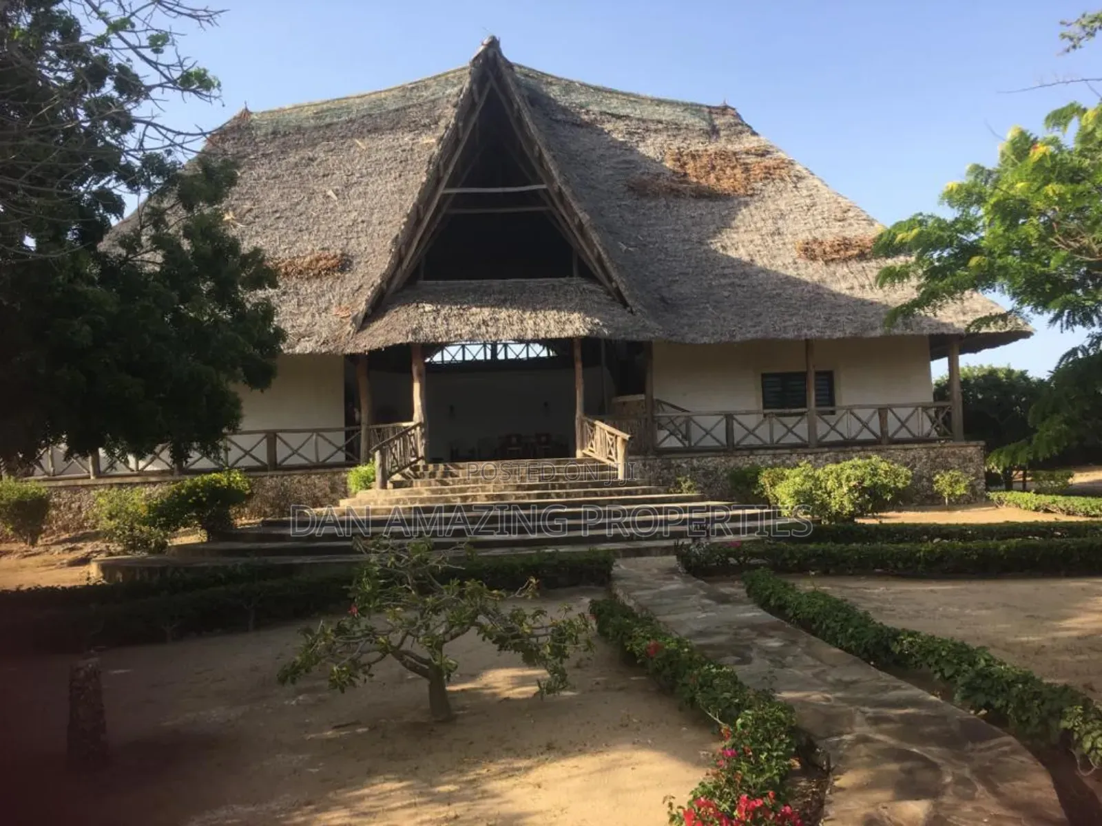 3-bedroom Villa in Mayungu on 2 Acres - Malindi Property for Sale in Malindi
