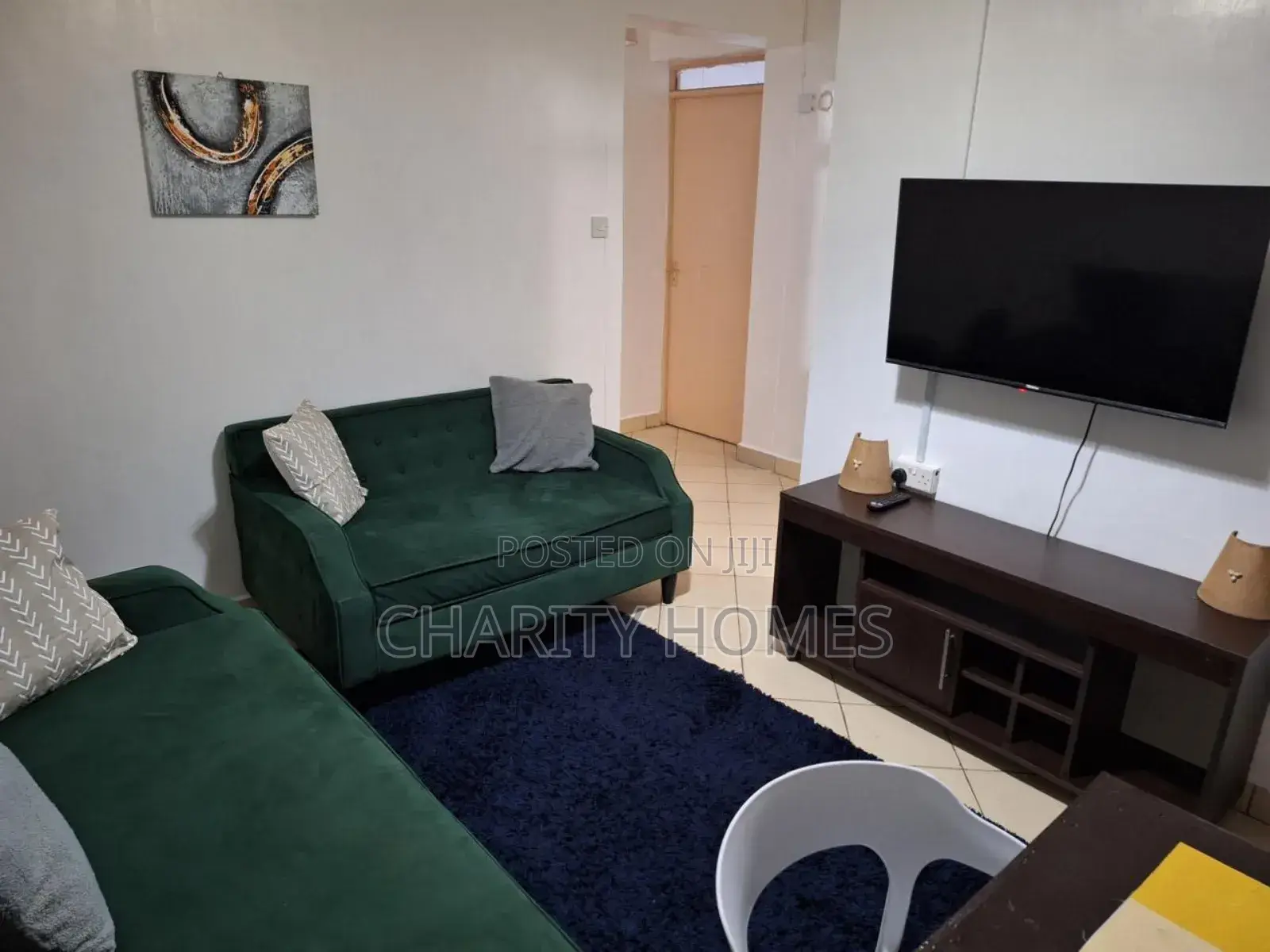 South Bend, IN 2-Bedroom Airbnb - Furnished and Comfortable Stay! in South B