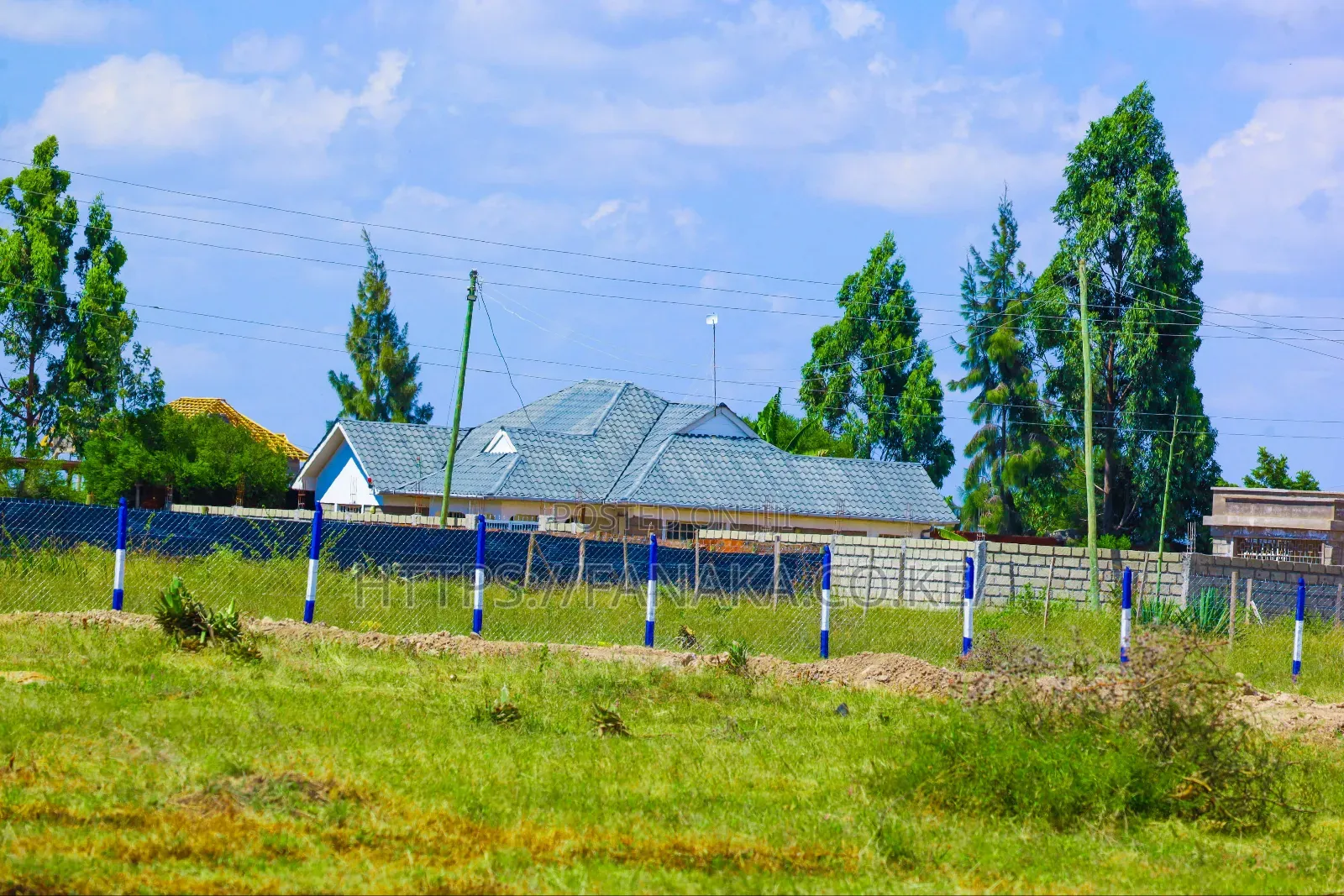 Touching Katani Rd ^SM in Katani