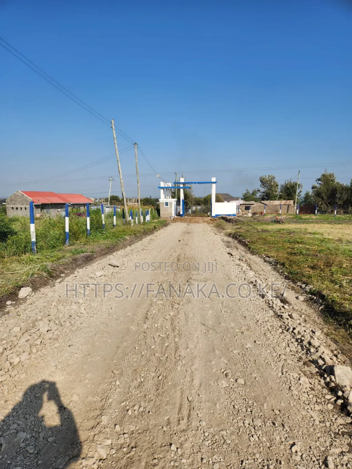 Land to Build a School or Supermarket in Malaa^AC in Malaa