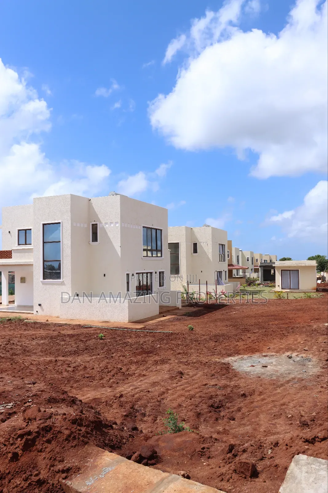 3-Bedroom Maisonette with Ample Space on 1/4 Acre in Pazuri, Vipingo - For Sale in Vipingo