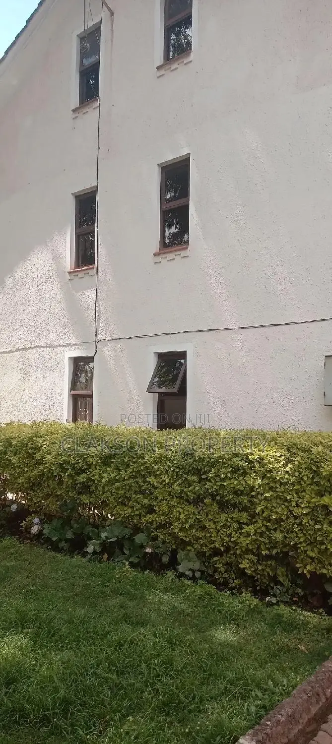 Lavington Maisonette: 4-Bedroom Home for Sale - Ready to Move In in Lavington