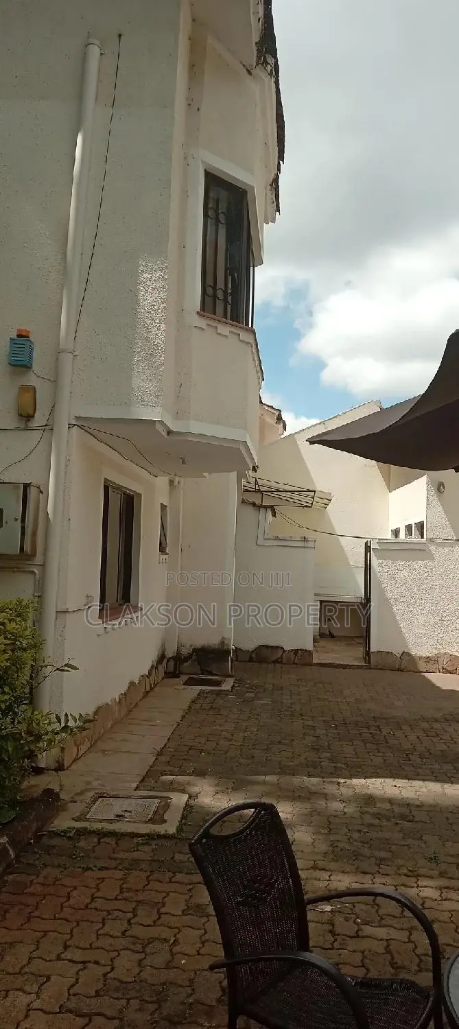 Lavington Maisonette: 4-Bedroom Home for Sale - Ready to Move In in Lavington