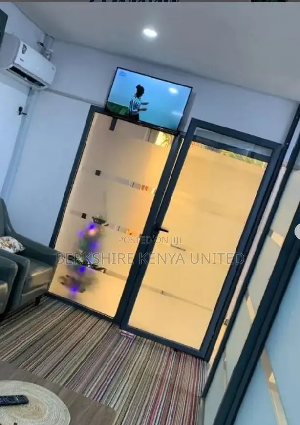 Comfortable Offices Equipped with Desks and Chairs in Nairobi Central