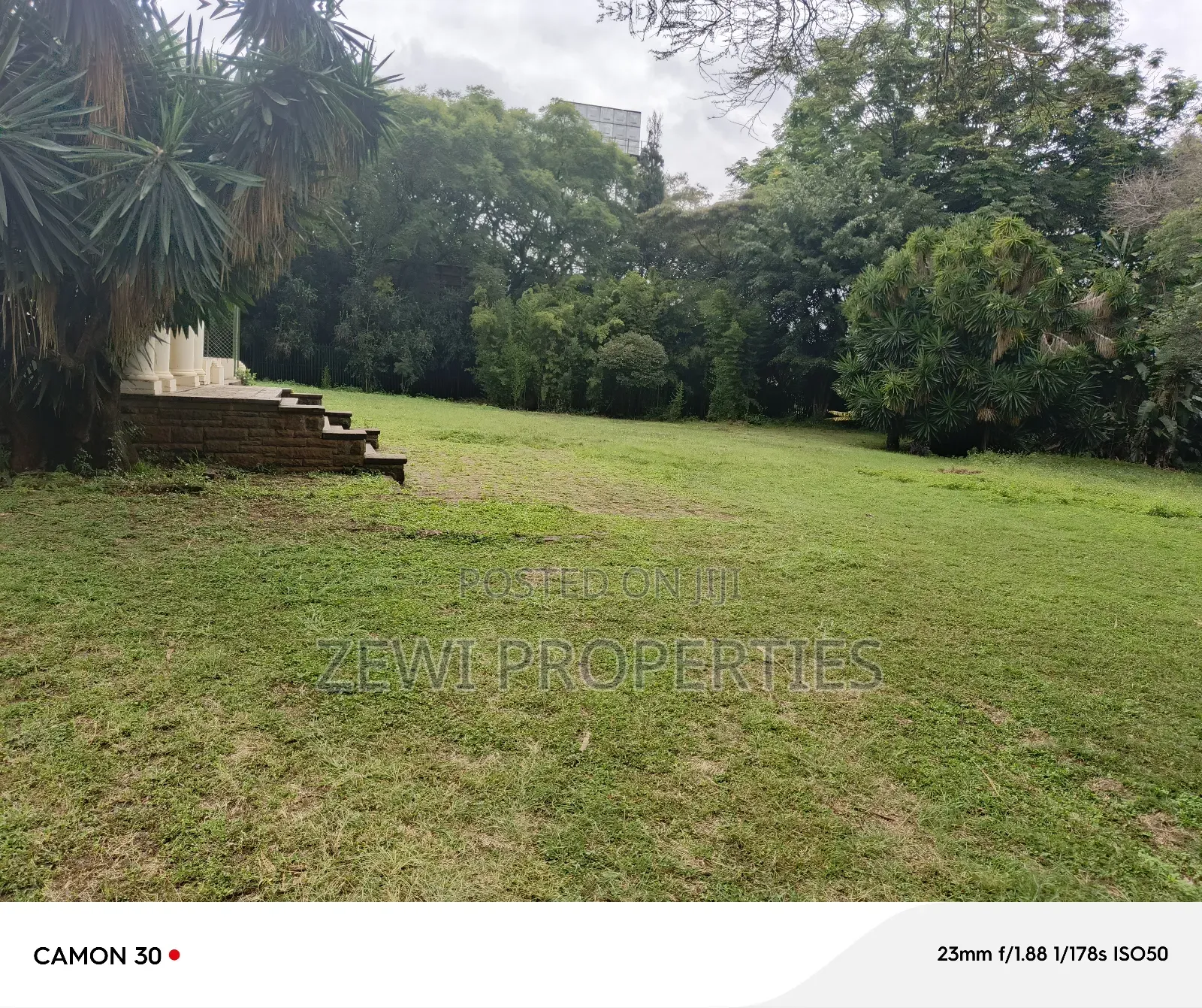 Spacious 4.9 Acre Land Available in Kilimani - Prime Investment Opportunity in Woodley/Kenyatta Golf Course