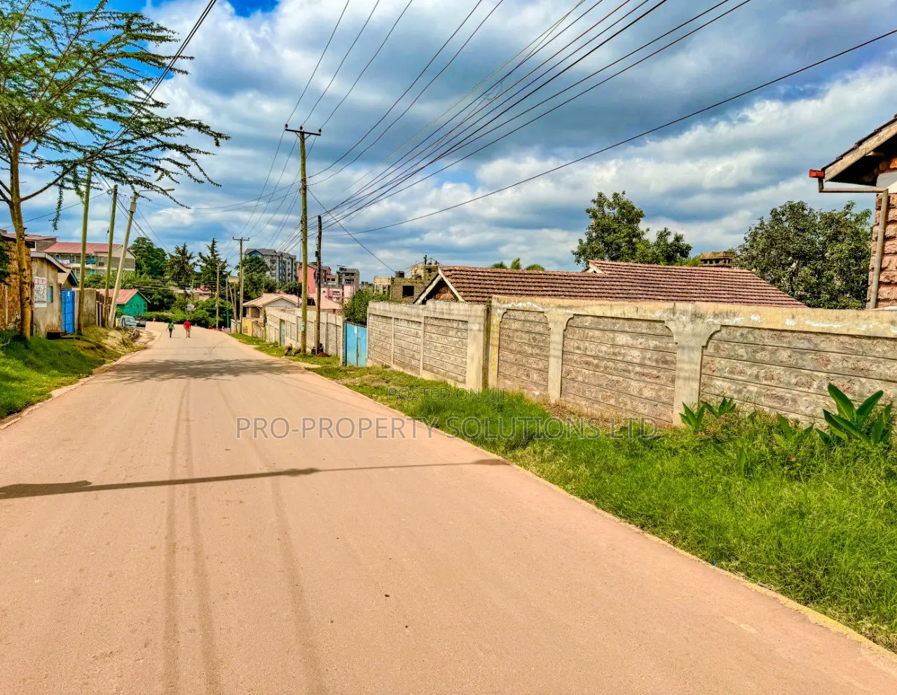 Commercial Plot for Sale: Prime Location in Kinoo with Tarmac Access in Kikuyu