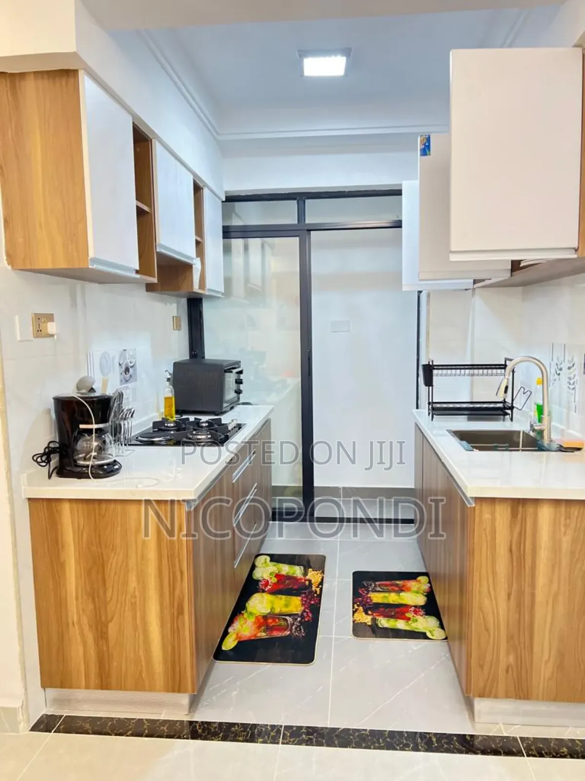 Valley Arcade 1BDR Furnished Apartment - Available to Rent! in Valley Arcade