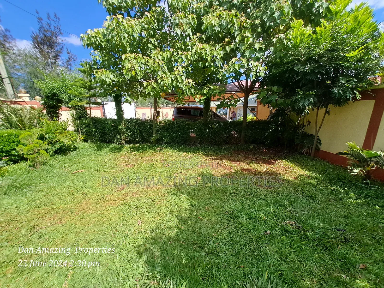 Oluulua Bungalow: 3-Bedroom Home on 1/4 Acre in Karen West for Sale in Oluulua