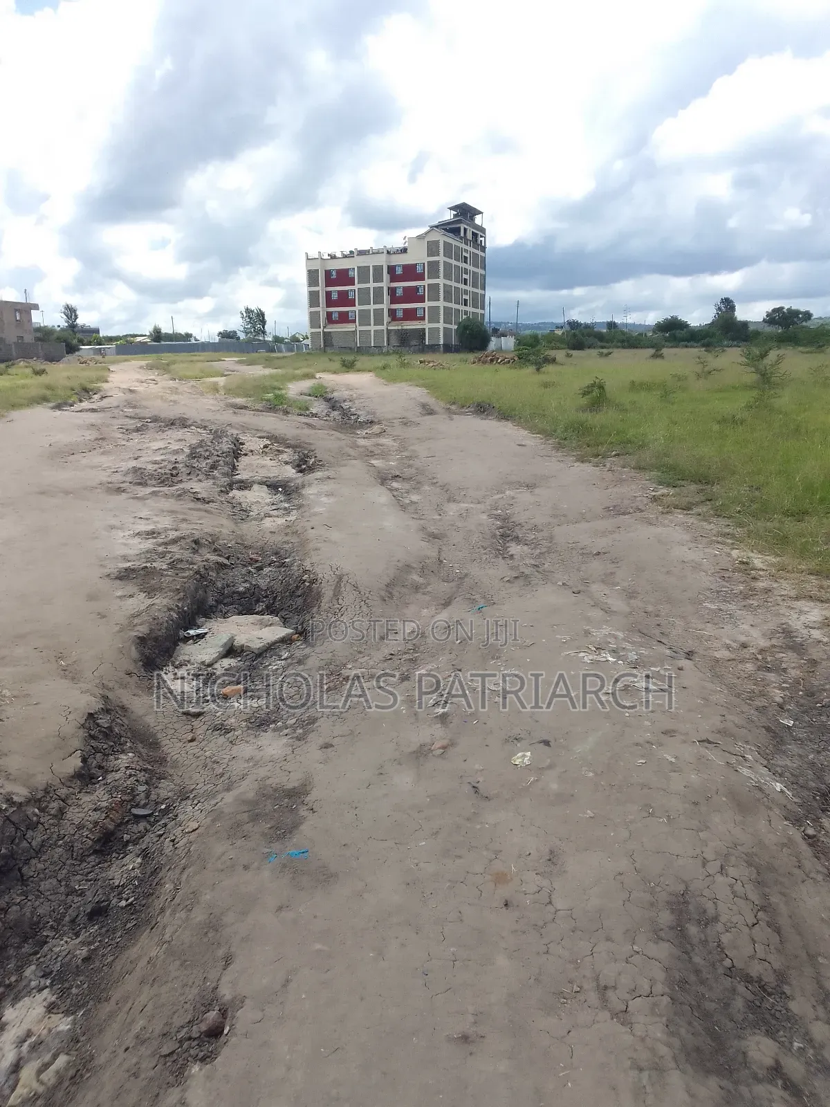 4 Acres Machakos Junction Near Mombasa Road at 11m Per Acre in Junction