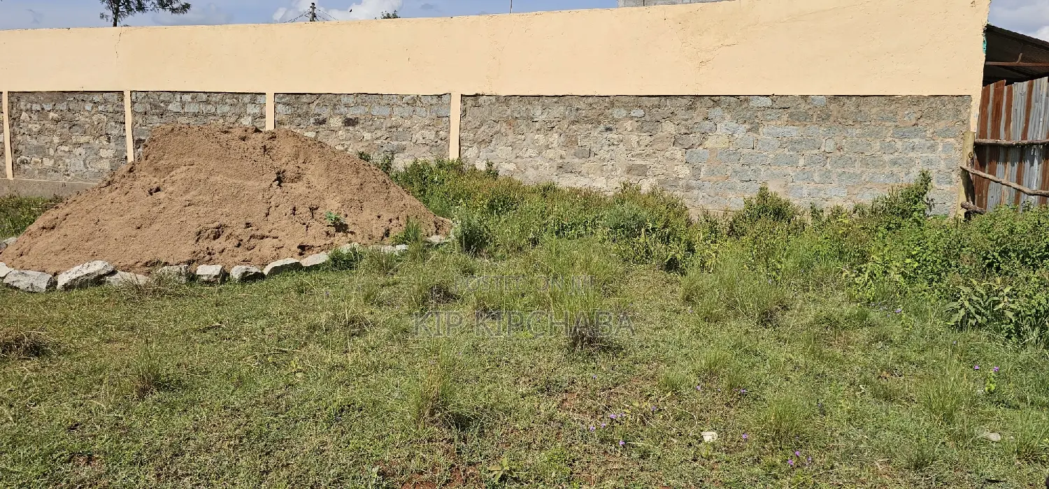 Commercial Plot Touching Highway Kimumu Marura In Eldoret in Kimumu