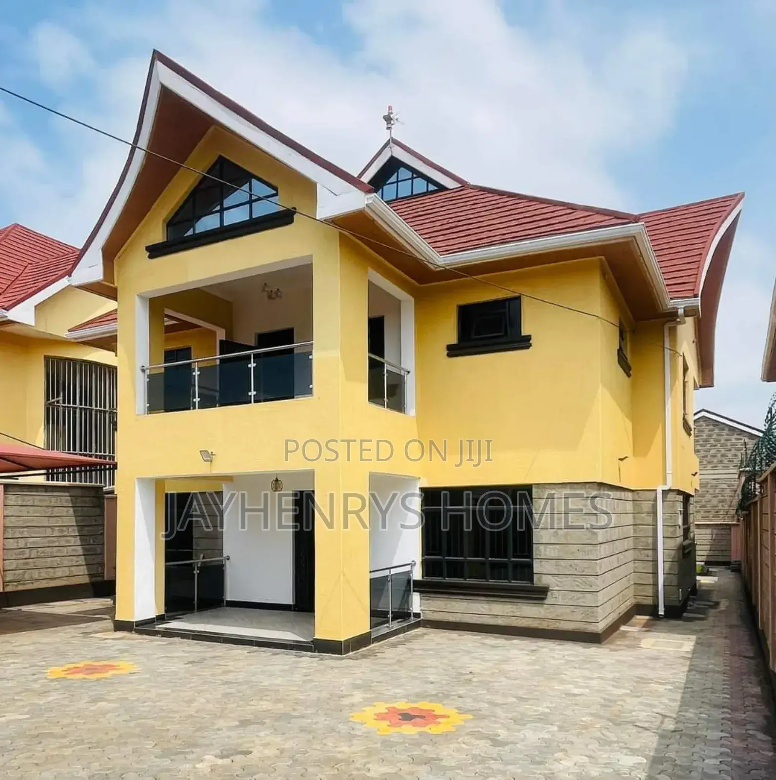 Luxury 4-bedroom Residence in Mugutha, Ruiru - Now for Sale in Ruiru