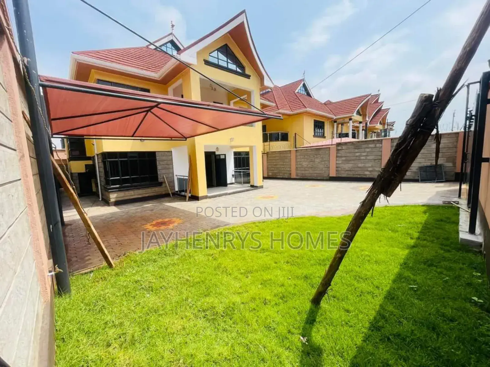 Luxury 4-bedroom Residence in Mugutha, Ruiru - Now for Sale in Ruiru
