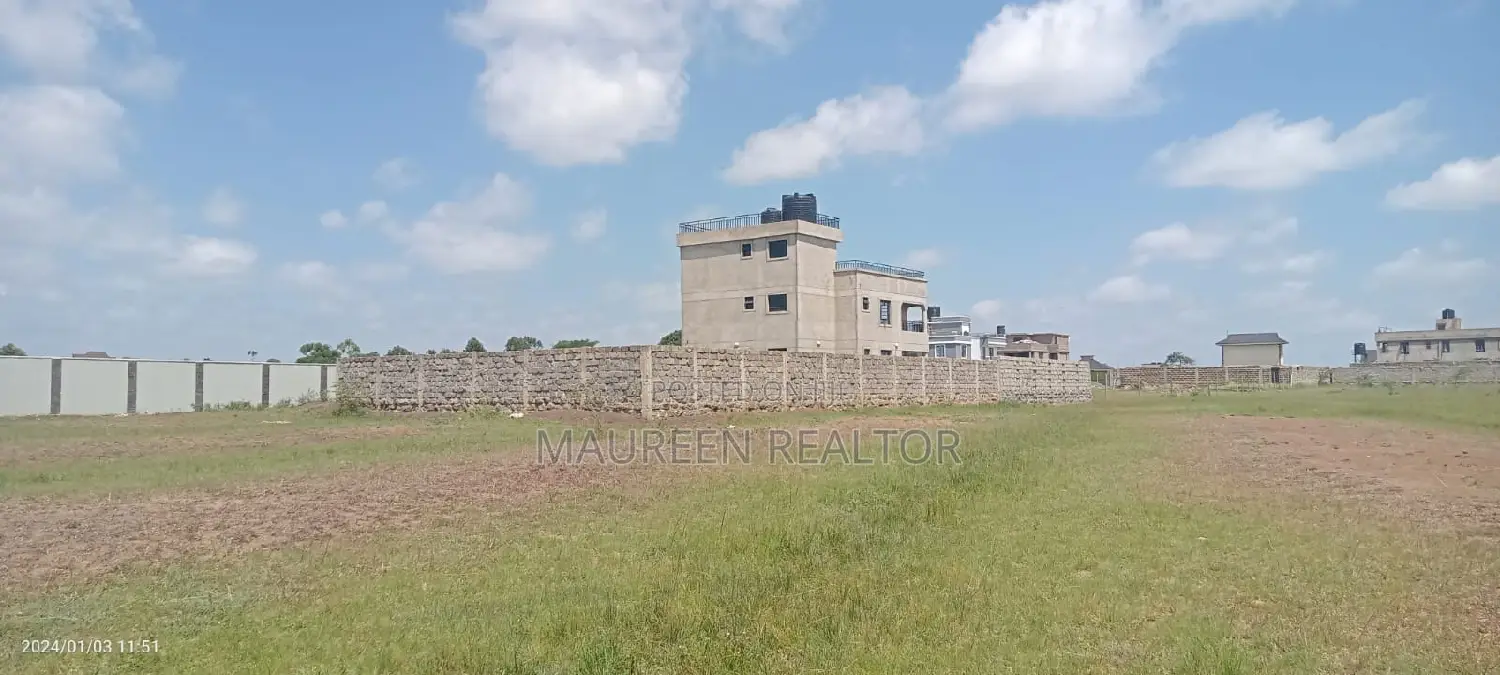 Invest in Prime Plot-Tola Ngoigwa: Unbeatable Location and Amenities in Ngoingwa Estate