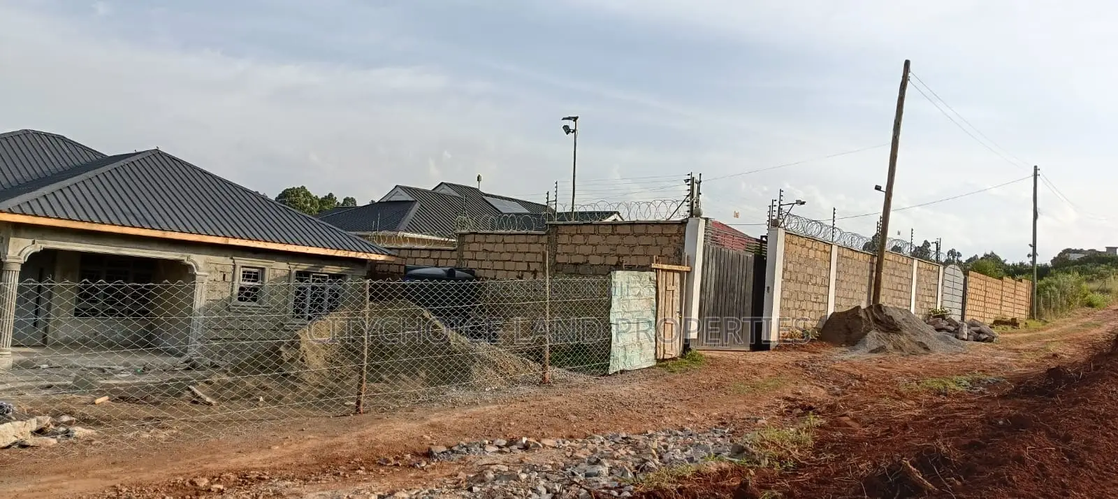 Prime Kamangu Kikuyu Plots for Sale - Affordable 50x100 Sizes in Karai