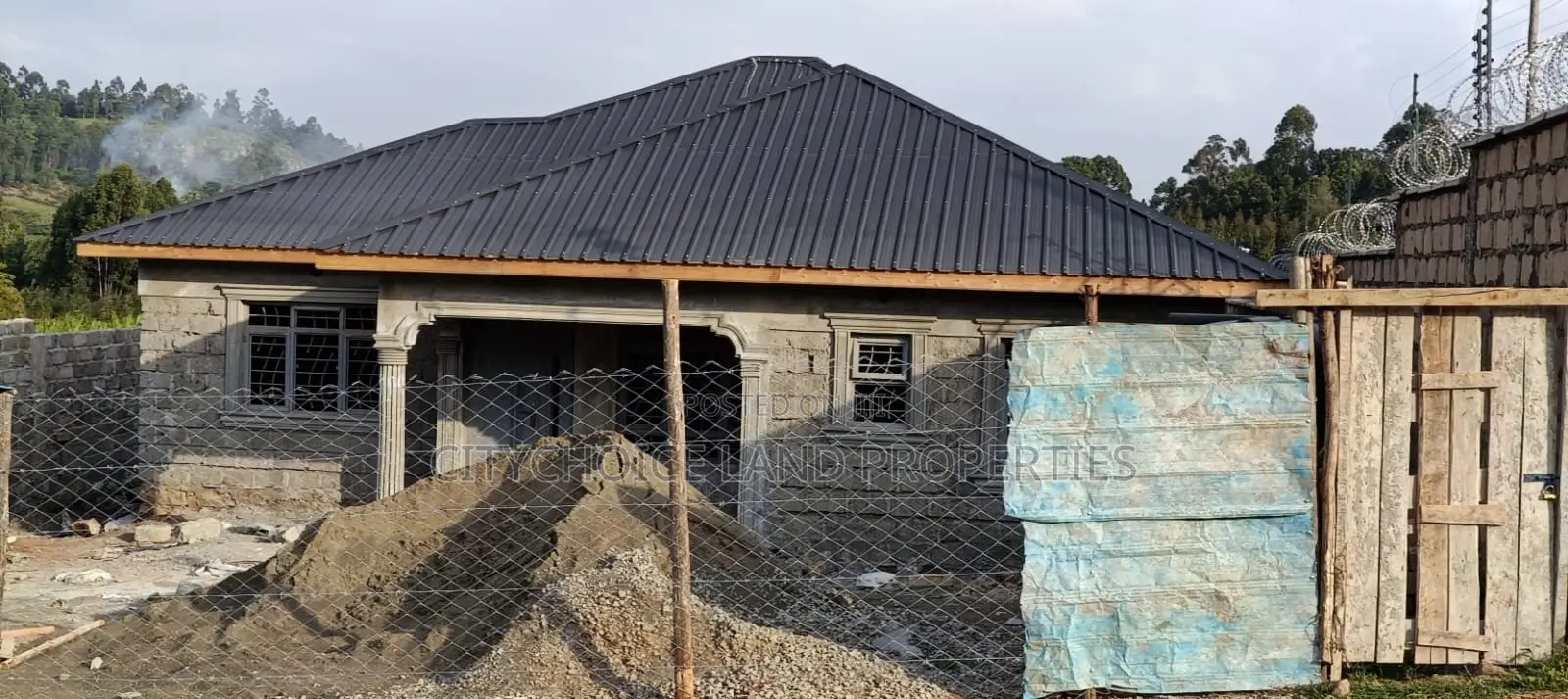 Ideal 50x100ft Residential Land: Invest Today, Build Tomorrow in Karai