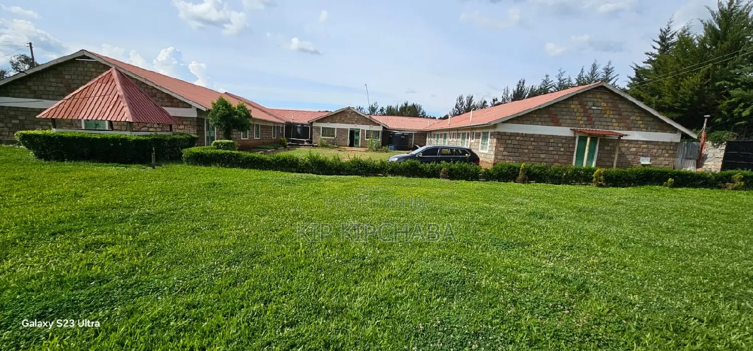 Spacious 17-bedroom duplex for sale in Maili Nne Eldoret, Huruma in Huruma