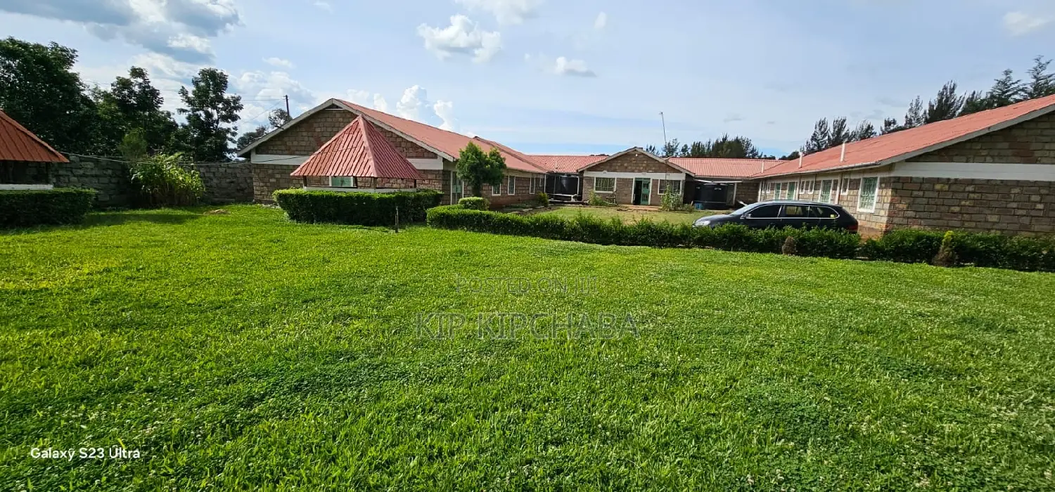 Spacious 17-bedroom duplex for sale in Maili Nne Eldoret, Huruma in Huruma