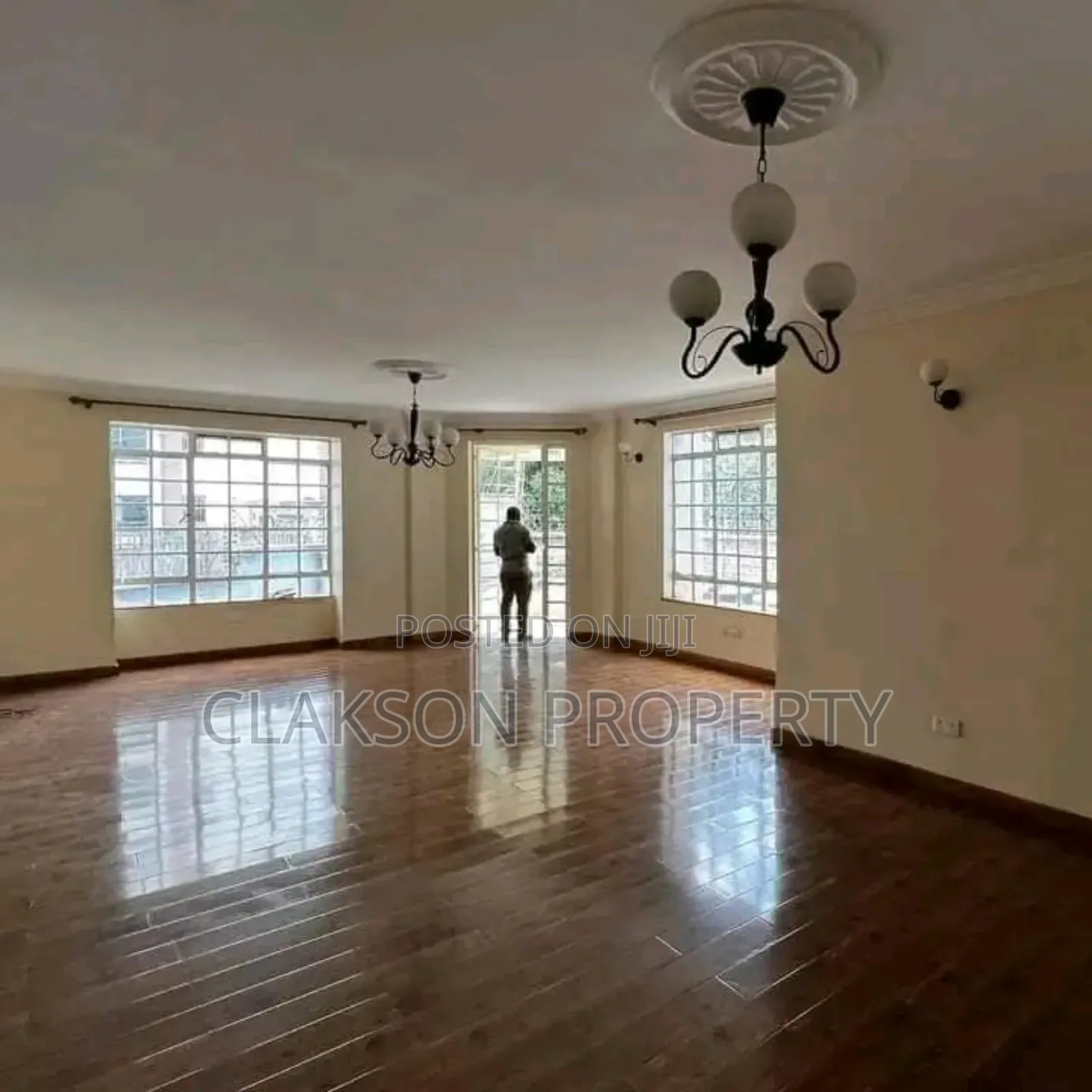 3-Bedroom Property in Lavington for Sale - Don't Miss Out! in Lavington