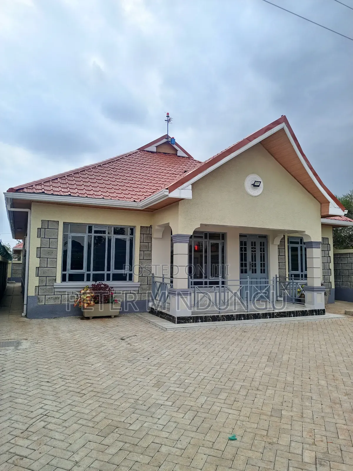 Spacious 3-Bedroom Bungalow in Mugutha, Ruiru for Sale in Ruiru