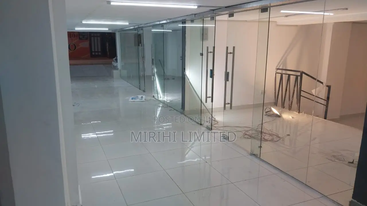 Rent Ground Floor Shops - Ideal for Retail Businesses in Parklands/Highridge