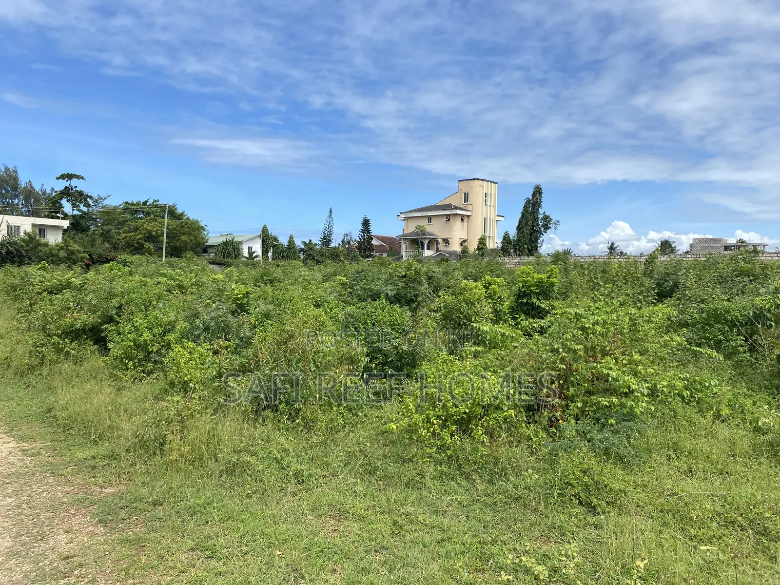 Half-Acre Land in Shanzu, Adjacent to Flamingo for Sale in Shanzu