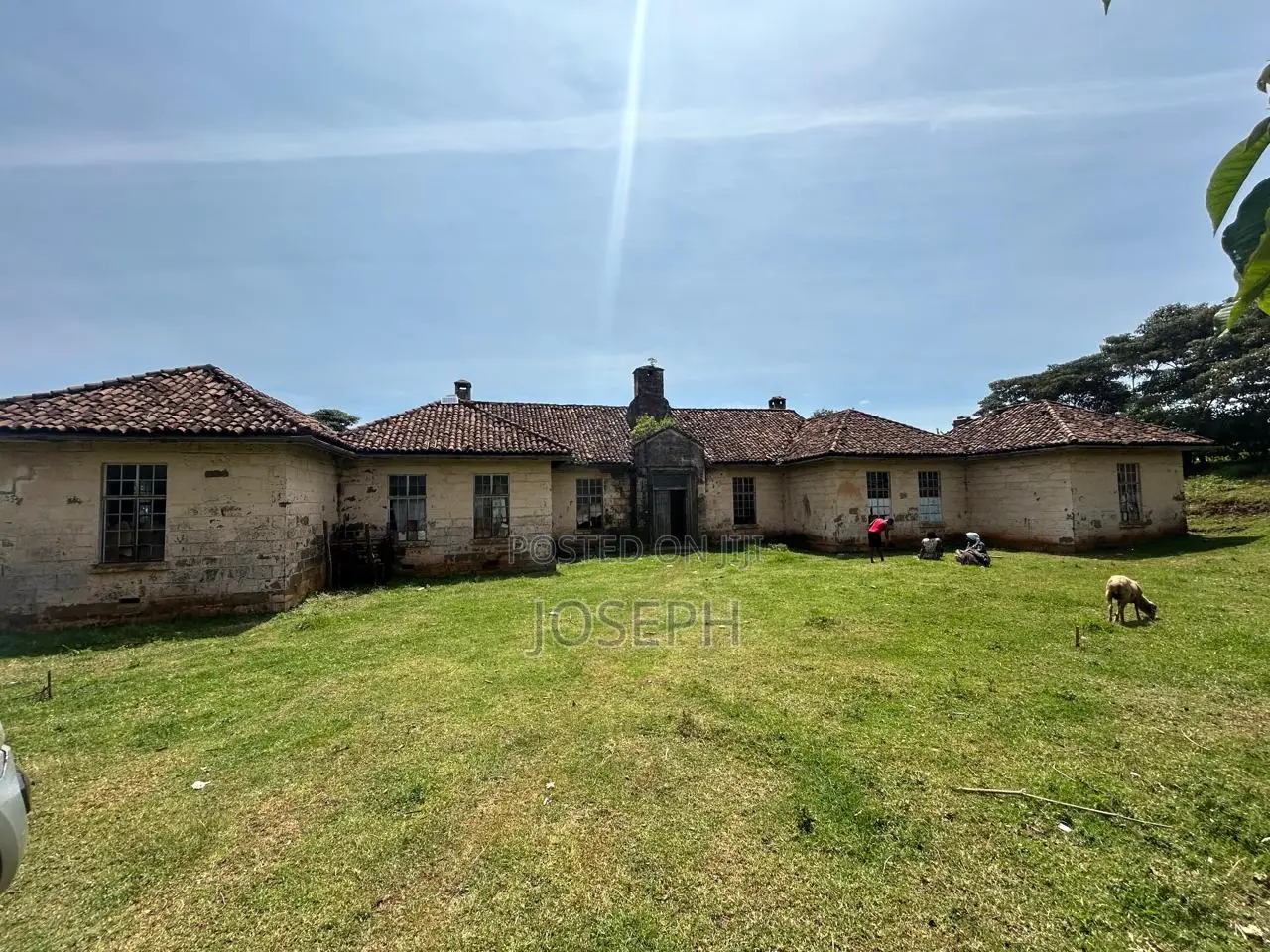 Subukia's Old Colonial House: Step into History and Style in Maili Kumi
