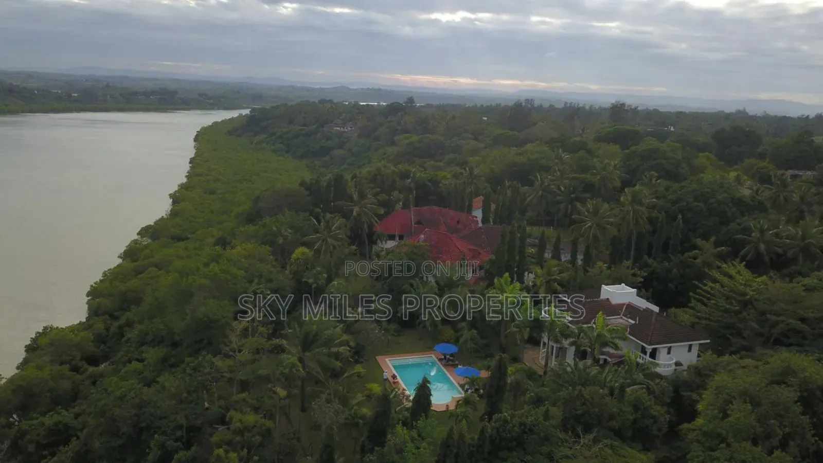 Mtwapa's Creek Beach Villa: Your Dream Holiday Destination in Mtwapa