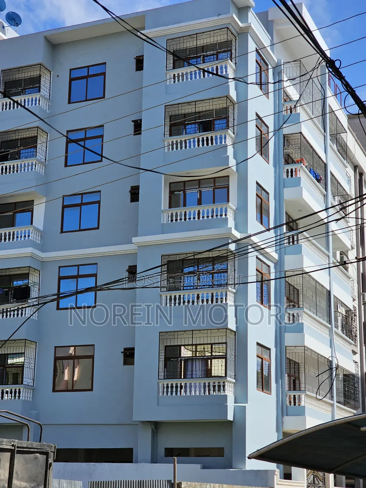 Nyali Links Road Apartment: 4-Bedroom Furnished Flat with Parlour in Mombasa CBD in Mombasa CBD