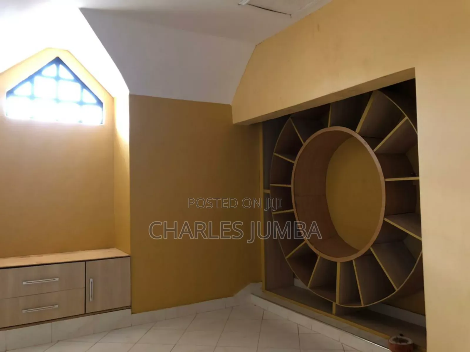 Milimani, Kitengela: 5-Bedroom Maisonette Available for Purchase in Kitengela