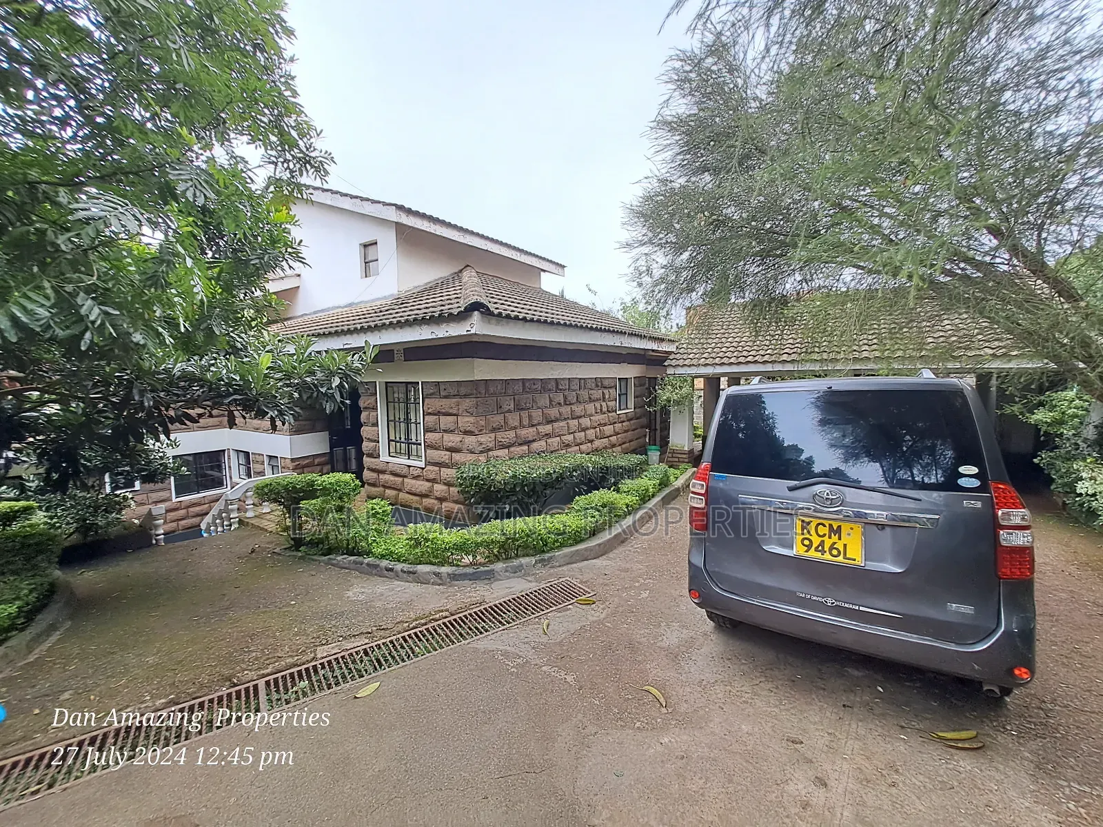 6-Bedroom Maisonette in Hilltop on a 1/4-acre plot for sale in Ngong in Ngong