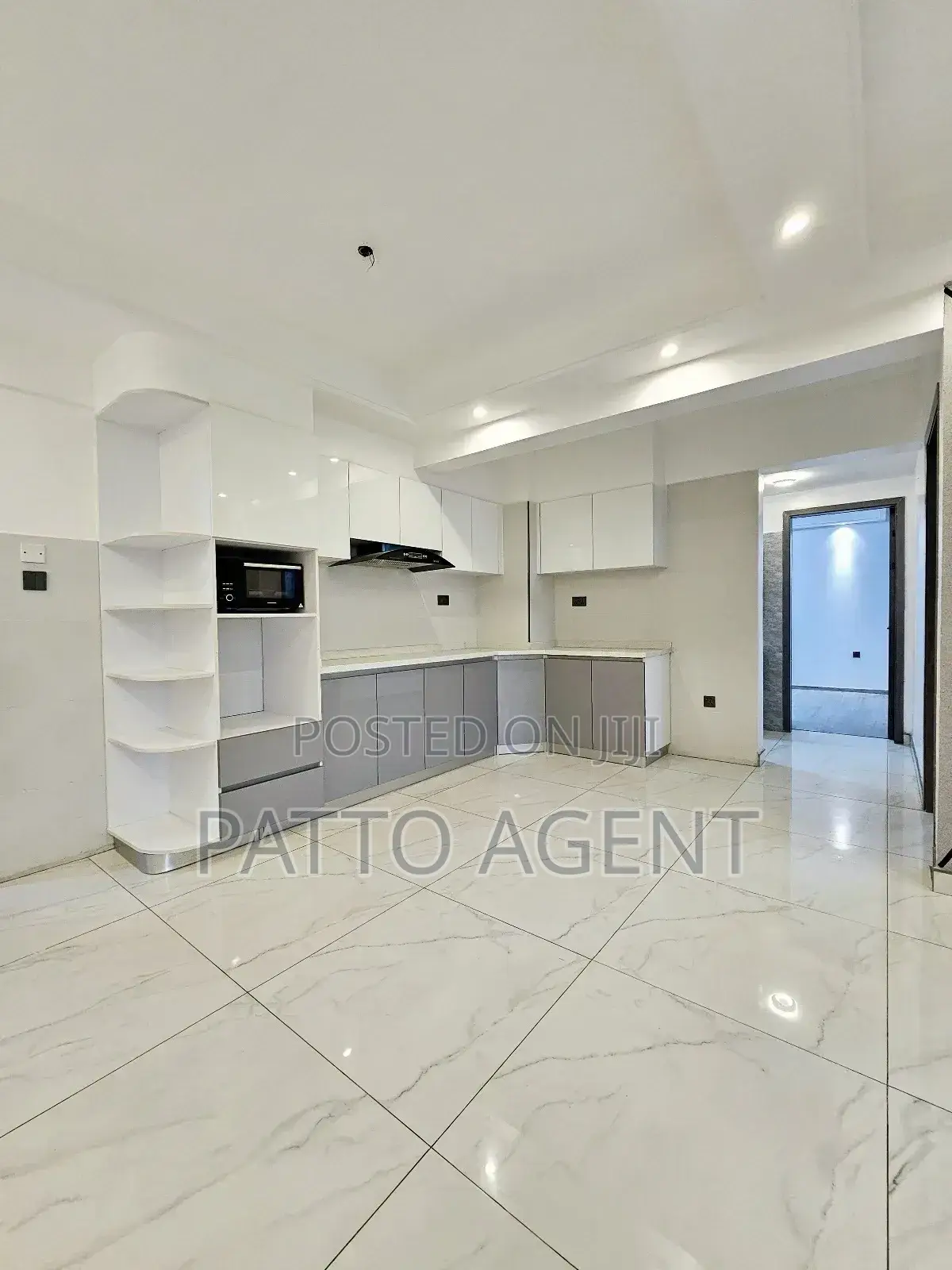 2bdrm Apartment in Yaya Centre,, Hurlingham for sale in Hurlingham