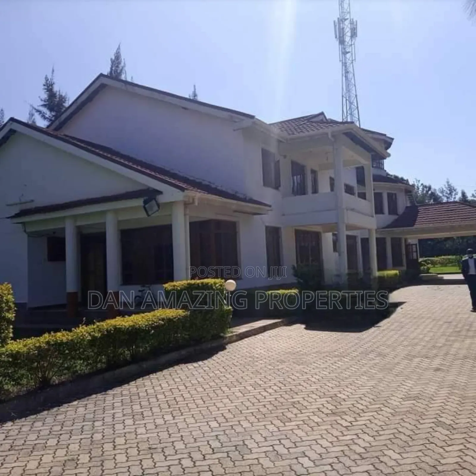 7bdrm Maisonette in Karen Plains/0.7 for sale in Karen