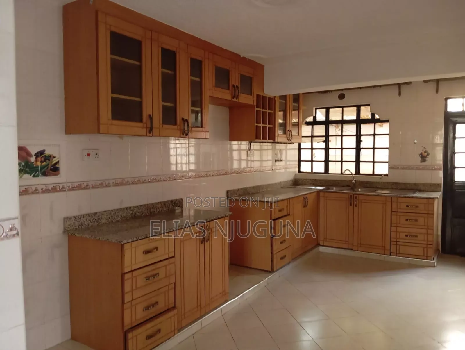 4bdrm Maisonette in Membley Estate for rent in Membley Estate
