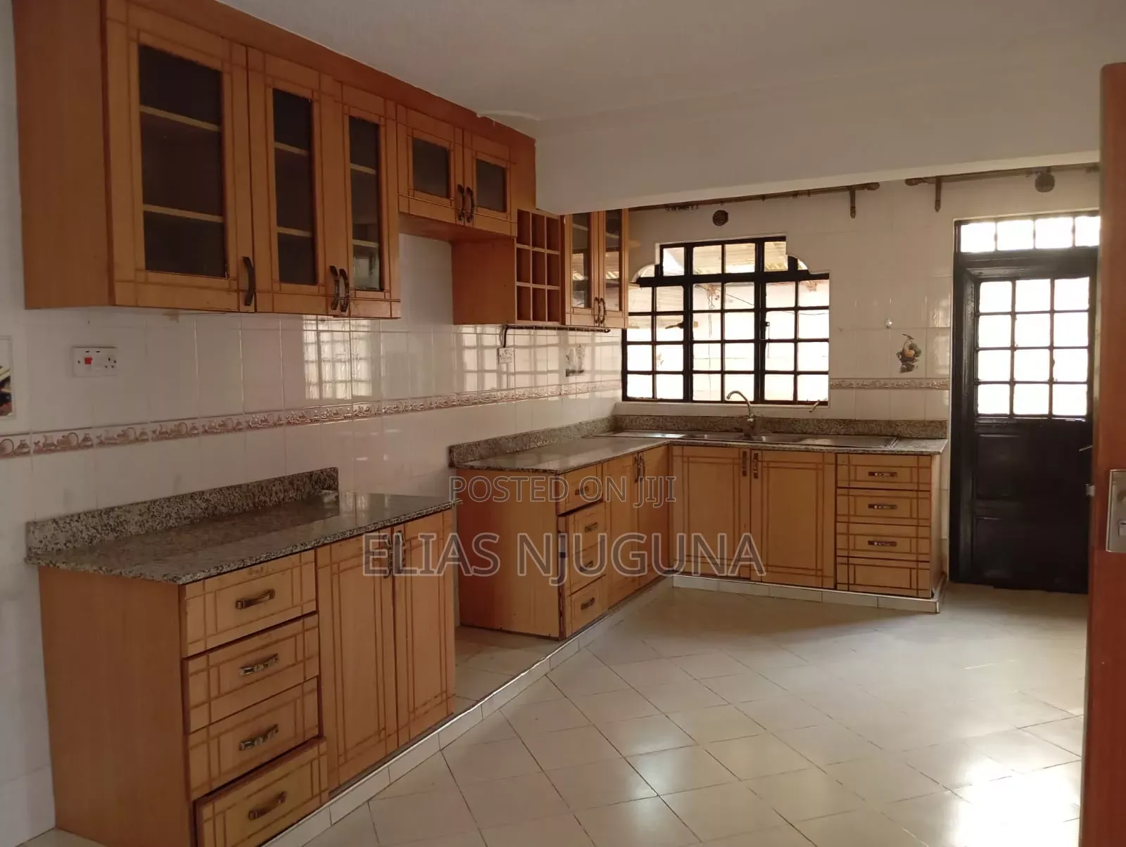 4bdrm Maisonette in Membley Estate for rent in Membley Estate