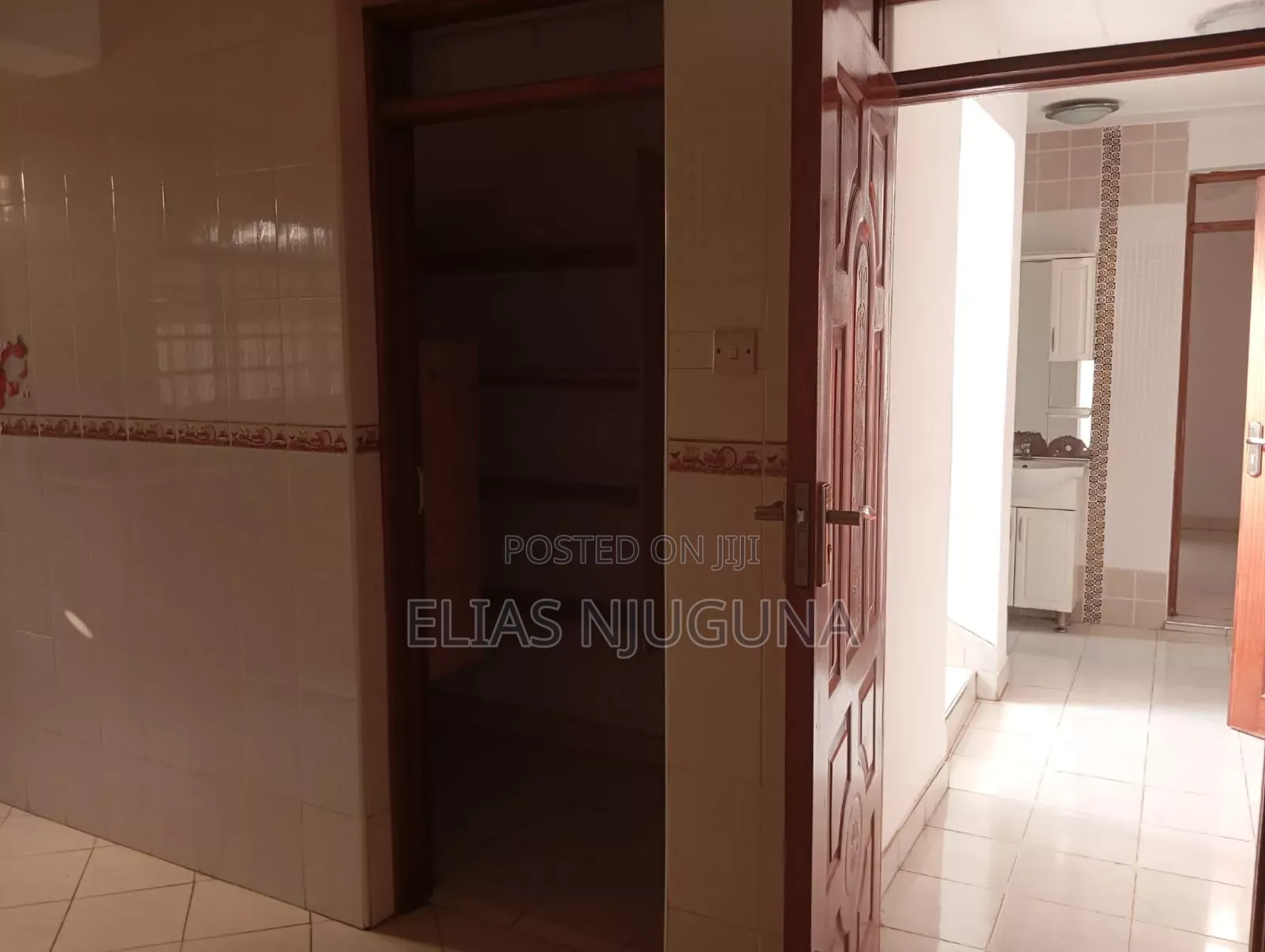 4bdrm Maisonette in Membley Estate for rent in Membley Estate