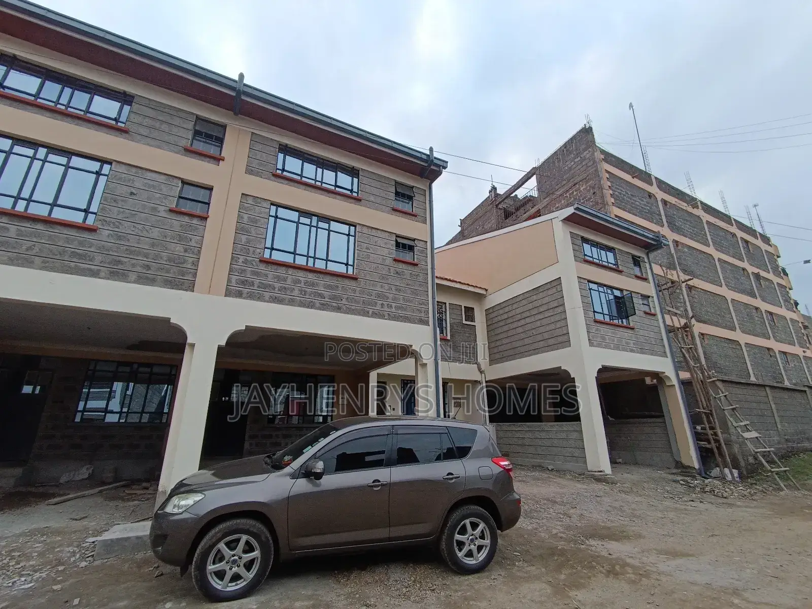 5bdrm House in Kamakis for sale in Kamakis
