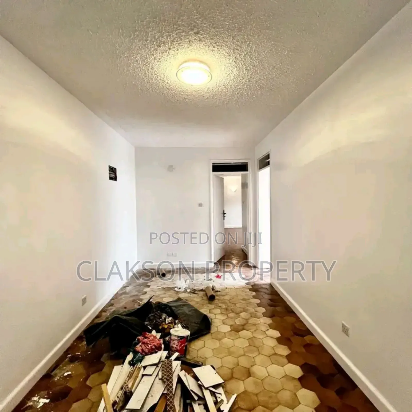 4bdrm Apartment in Riverside for rent in Riverside Drive