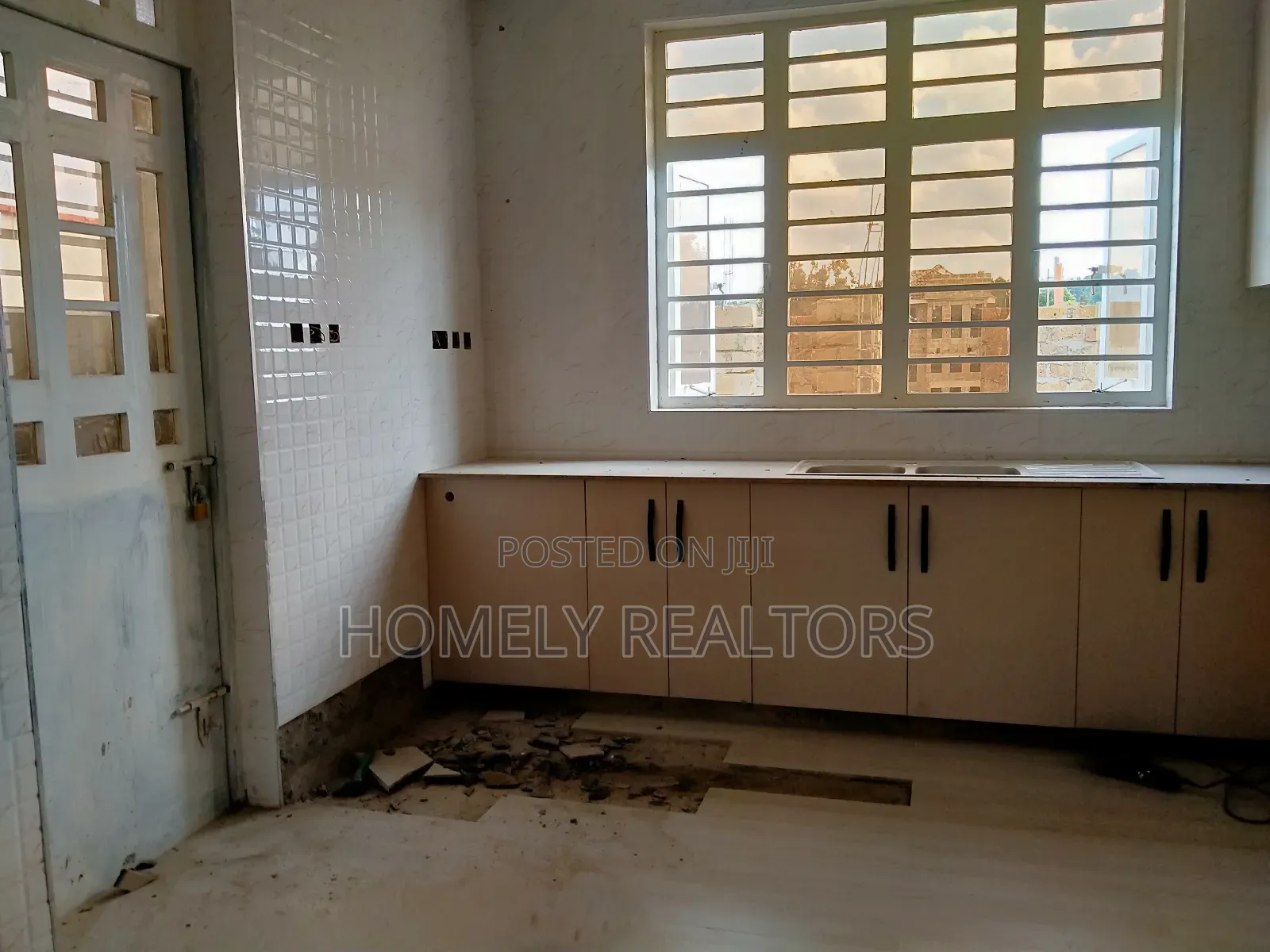 5bdrm Maisonette in Ngong Oloosurutia for sale in Ngong