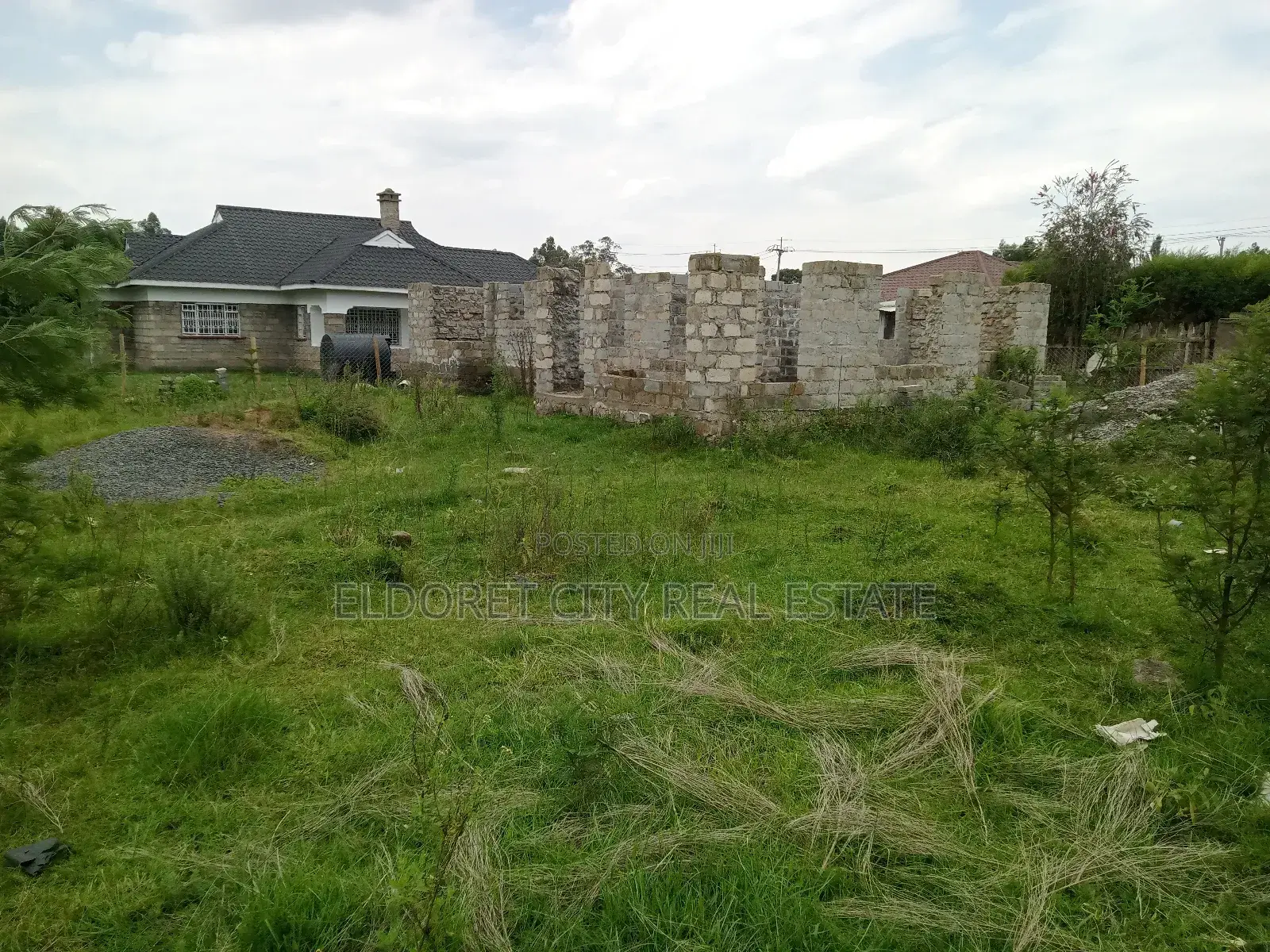 1/4 Plot Blossom Annex With Incomplete 3 Bedroom House in Kapsuswa