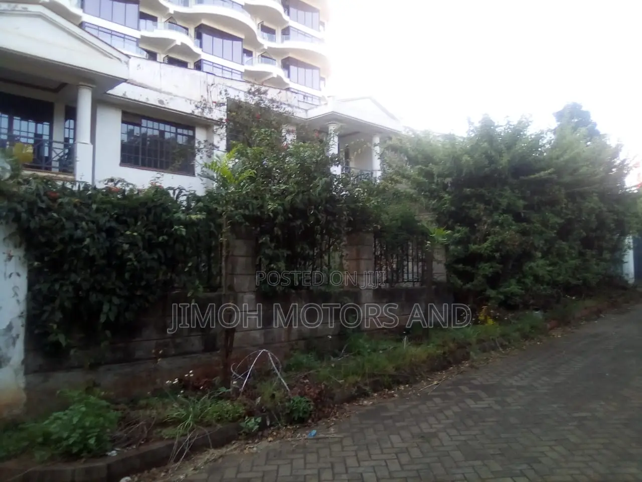 Waiyaki Way & Muthangari Road: Modern Apartment for Rent in Parklands/Highridge