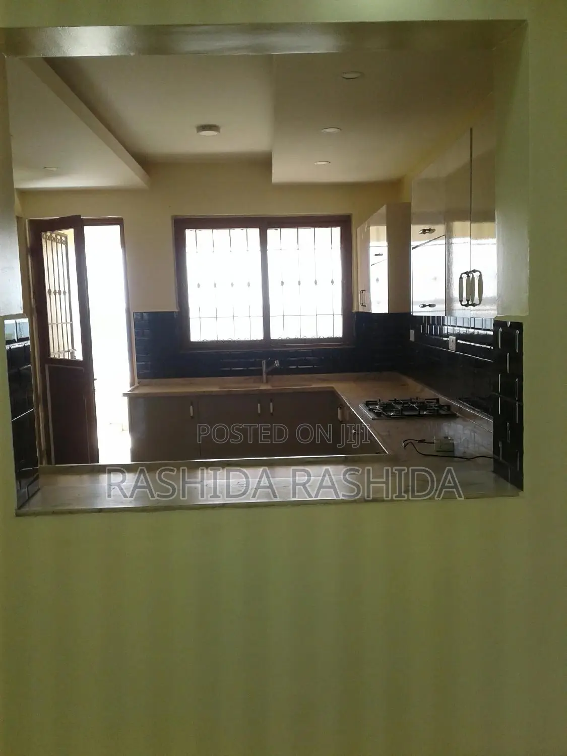3bdrm Apartment in Nyalibehind Citymall for rent in Nyali