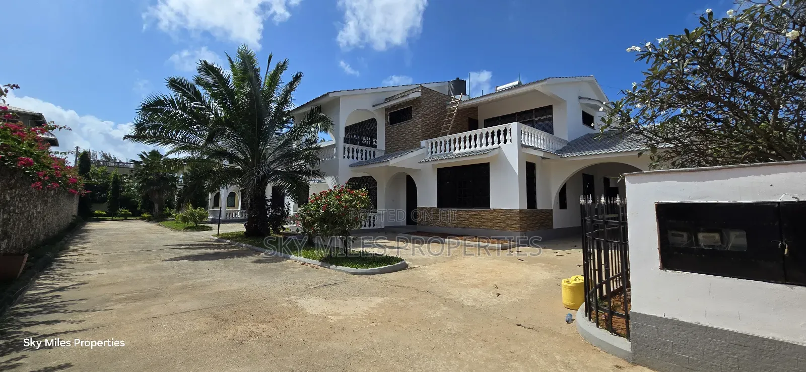 4bdrm Villa in Serena, Shanzu for sale in Shanzu