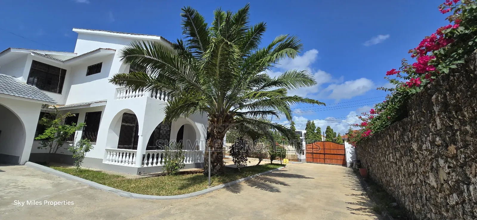 4bdrm Villa in Serena, Shanzu for sale in Shanzu