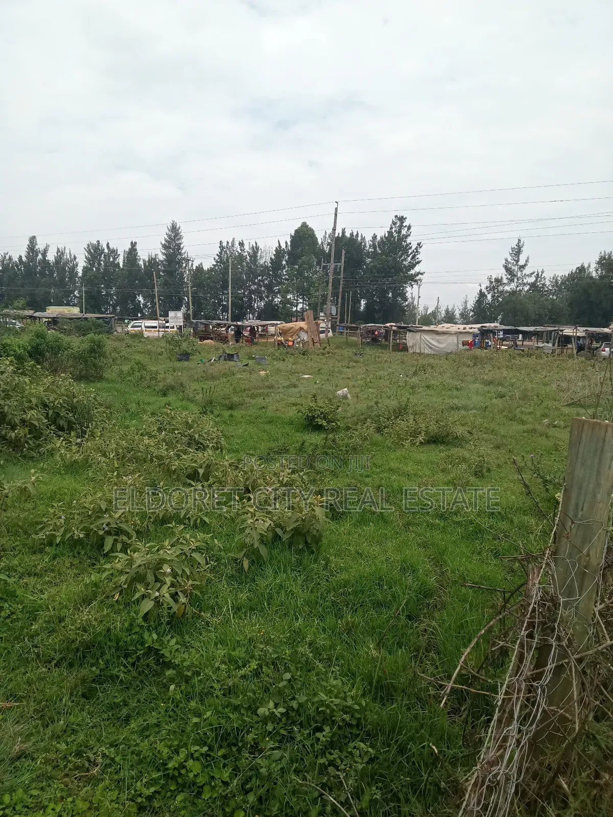 1/8plot Annex Center Ideal for Commercial Use in Kapsuswa
