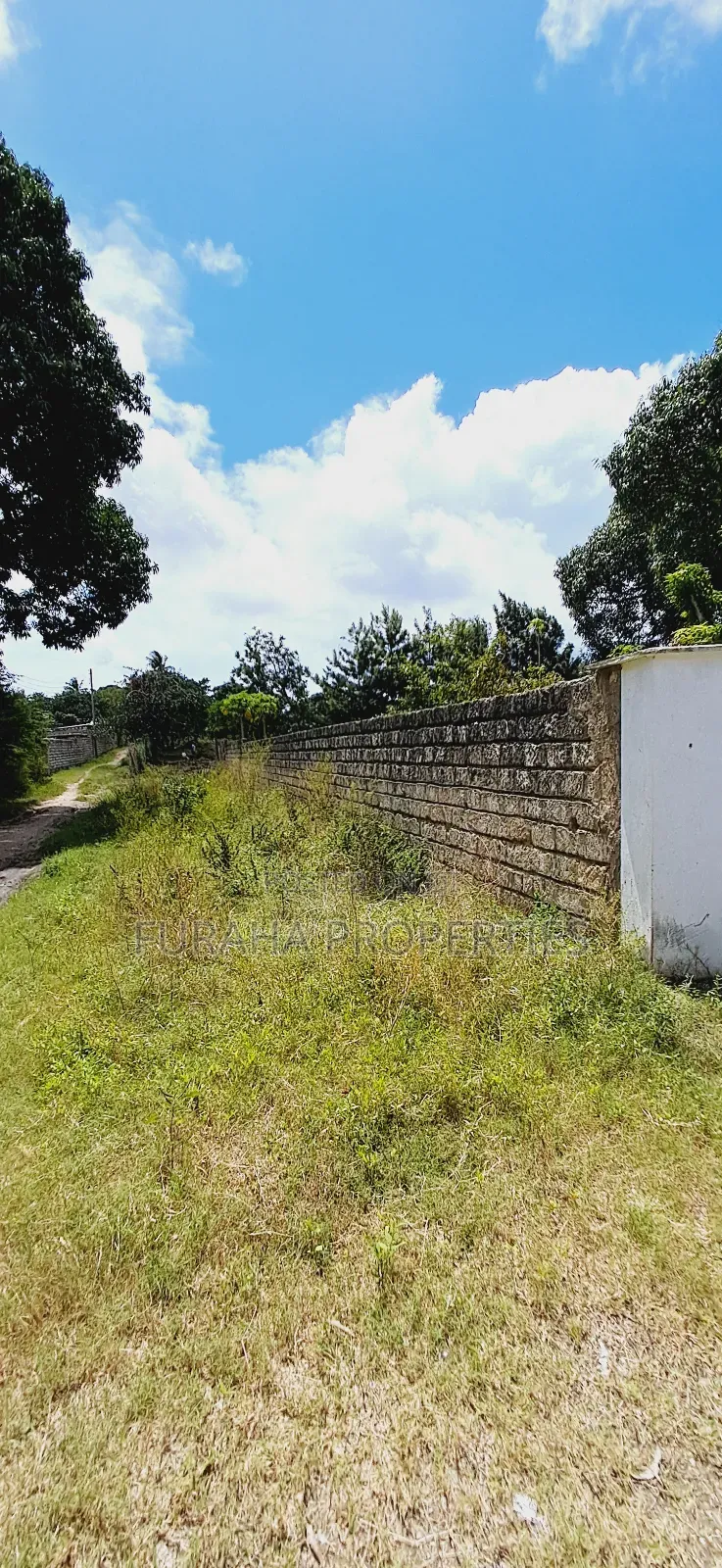 For Sale Quater Acre Plot Mtwapa. in Mtwapa
