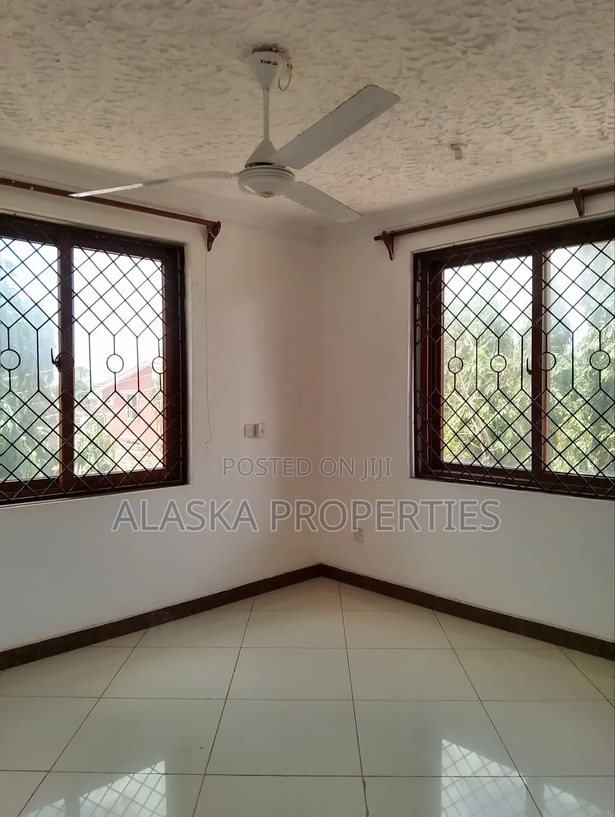3bdrm Apartment in Beach Road Estate, Nyali for rent in Nyali