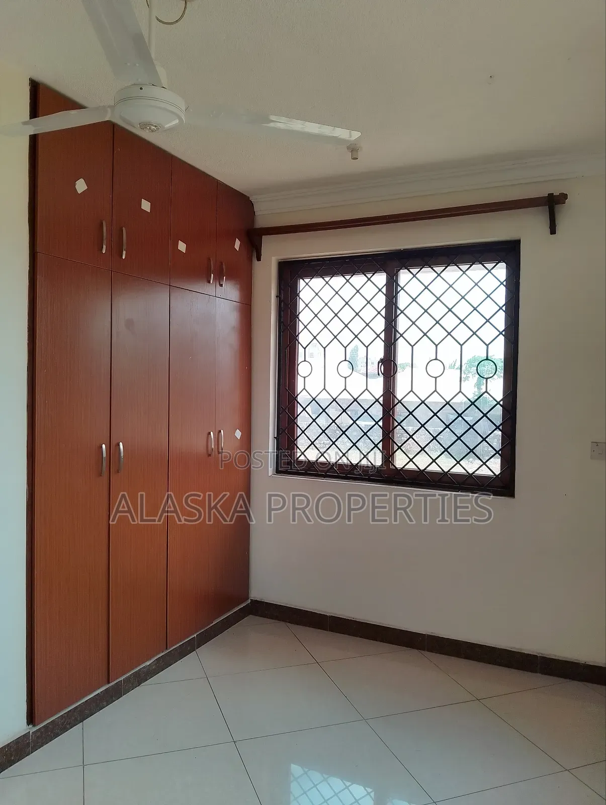 3bdrm Apartment in Beach Road Estate, Nyali for rent in Nyali