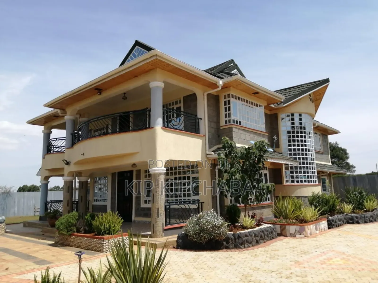 4bdrm Mansion in Kuinet for sale in Kuinet