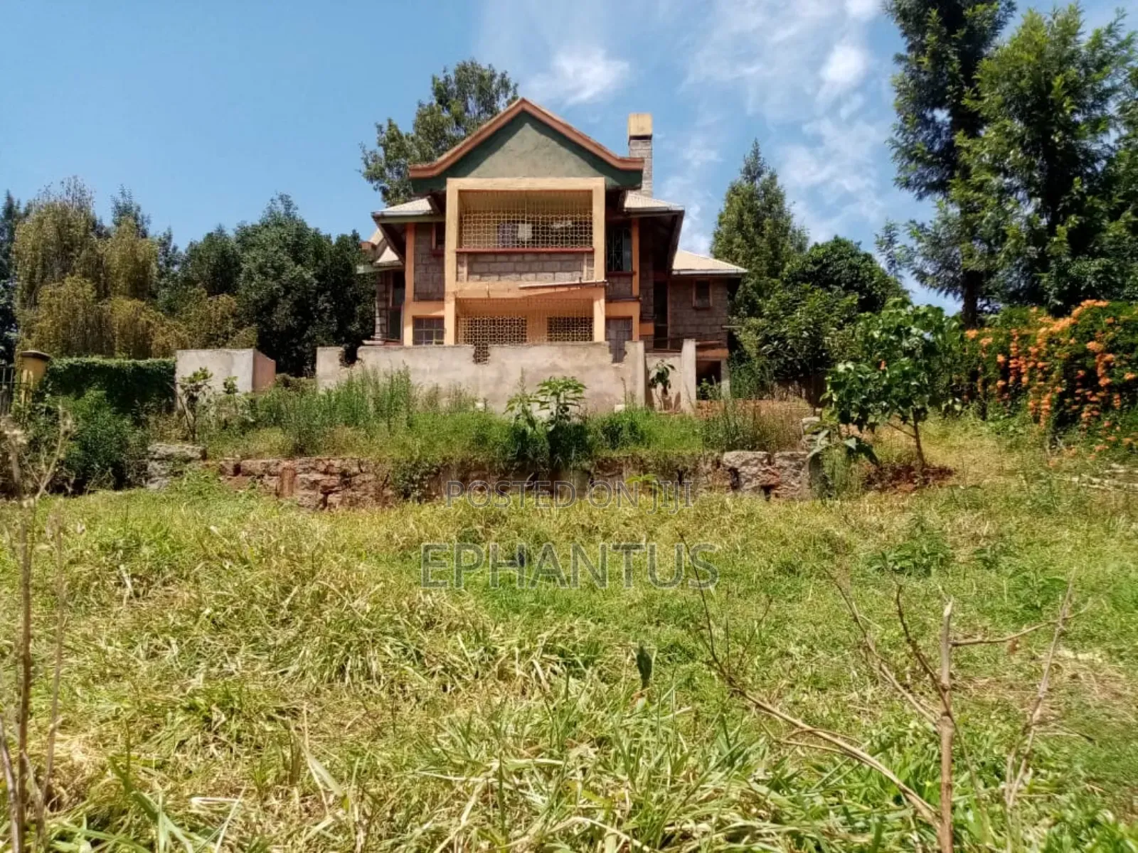 6.5 Acres Land With a 4 Bedroom House for Sale in Gatitu