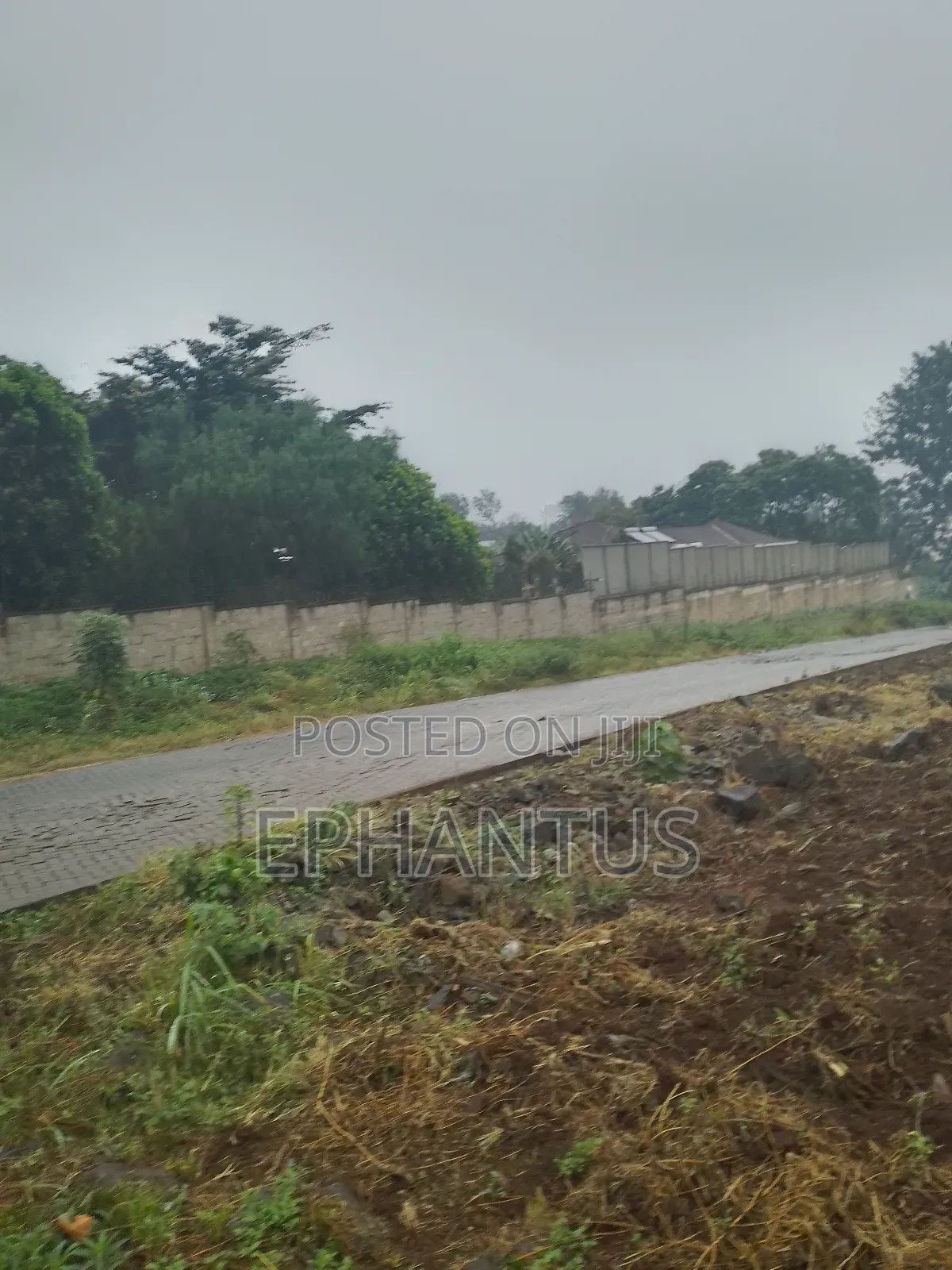 3 Ares Land for Sale in Runda in Runda